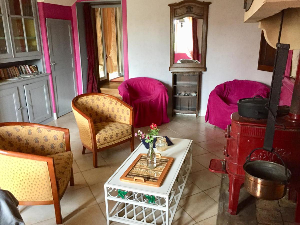 Les Deux Licornes Villa Anchenoncourt-et-Chazel Exterior foto